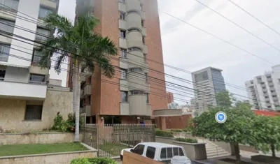 Edificio donde sucedió el asalto múltiple.