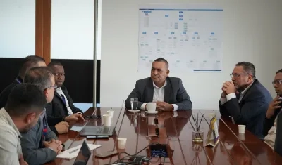 El director de la Aerocivil, Luis Martínez Chimenty.
