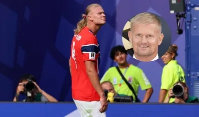 Erling Haaland y su papá Alfie.