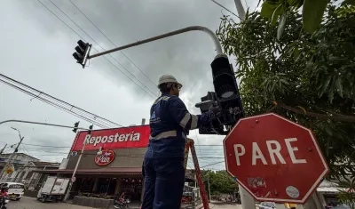 Instalacion semáforo.