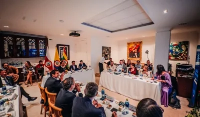 Reunión del Presidente electo Abelardo De La Espriella con ministros designados.