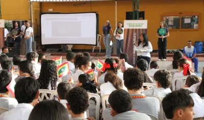 Socialización de la estrategia 'Corta la red'.