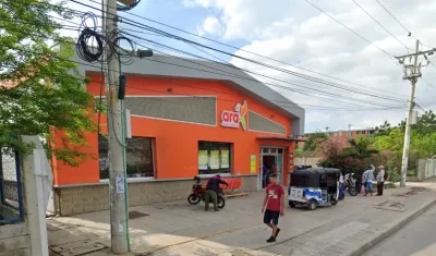 Supermercado Ara en Manuela Beltrán. 