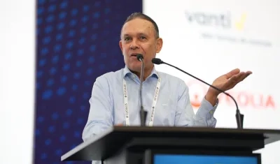 Efraín Cepeda, presidente del partido Conservador. 