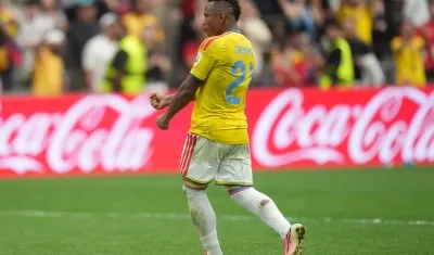 Jáminton Campaz durante el partido de Colombia contra Suiza. 