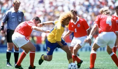Carlos Valderrama en el partido contra Suiza en el Mundial de 1994.