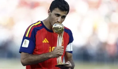 Rodrigo Hernández, capitán de España, fue escogido como el mejor jugador del Mundial. 