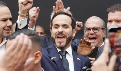 La ceremonia de investidura presidencial se celebra tradicionalmente el 7 de agosto en el Salón Elíptico del Capitolio Nacional.