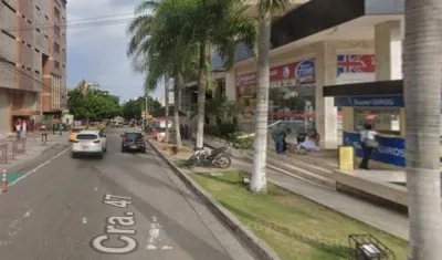 Carrera 47 entre calles 82 y 81.