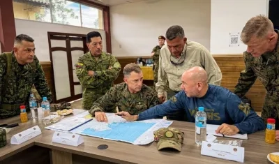 El jefe del Comando Sur de Estados Unidos (Southcom), Francis Donovan, de visita en Colombia