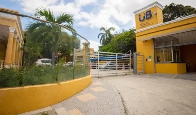 Fachada de la Institución Universitaria de Barranquilla. 