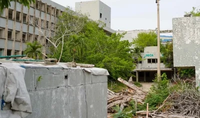 Deterioro del edificio del Seguro de Los Andes. 