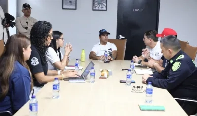 Alejandro Char, alcalde de Barranquilla, durante el PMU por terremoto. 