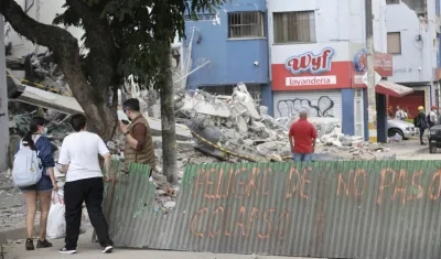 El centro de Pereira, una zona comercial, es uno de los puntos más afectados por el terremoto. 
