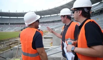 Visita de la Conmebol a las obras del Metropolitano.