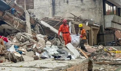 Vivienda destruida en Cali por el terremoto del 10 de agosto.