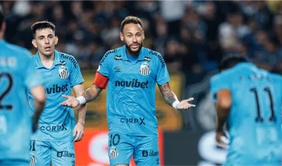 Neymar, delantero y capitán del Santos. 