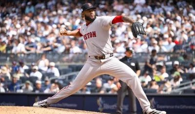 Tyron Guerrero, lanzador colombiano de los Medias Rojas de Boston.