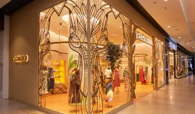 Accesorios hechos por artesanos del Atlántico. 