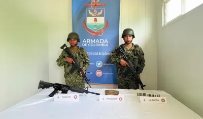 El material de guerra incautado.