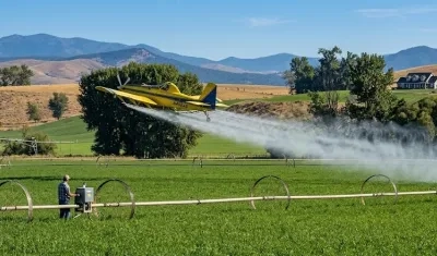 Fumigación aérea.