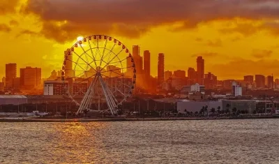 Panorámica de Barranquilla, desde el río Magdalena. 