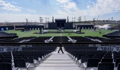 El escenario de los conciertos de Shakira, en el Macondo Park.
