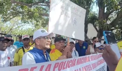 Protesta de los pensionados de la Policía. 