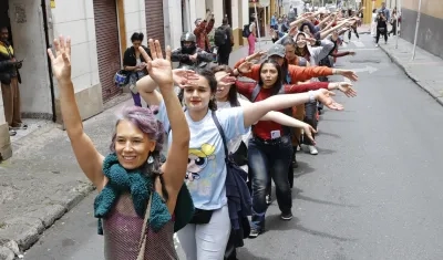 Protesta al frente del Ministerio de Cultura.