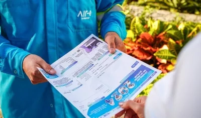 Factura de la empresa Air-e intervenida. 