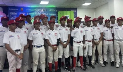 Integrantes de la selección Atlántico de béisbol sub-15.