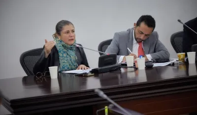 Iris Marín, defensora del Pueblo. 