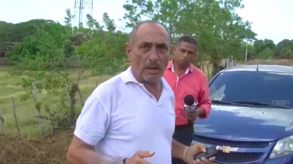 equipo periodístico de CV Noticias fue objeto de la intimidación de uno de los organizadores de una corraleja