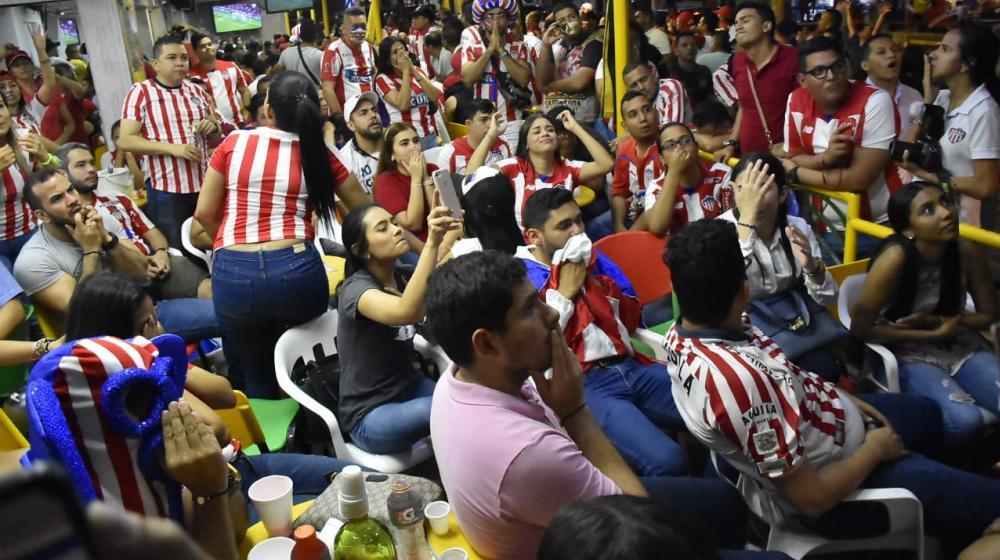 Momento de los penales de la final de la Copa Sudamericana.