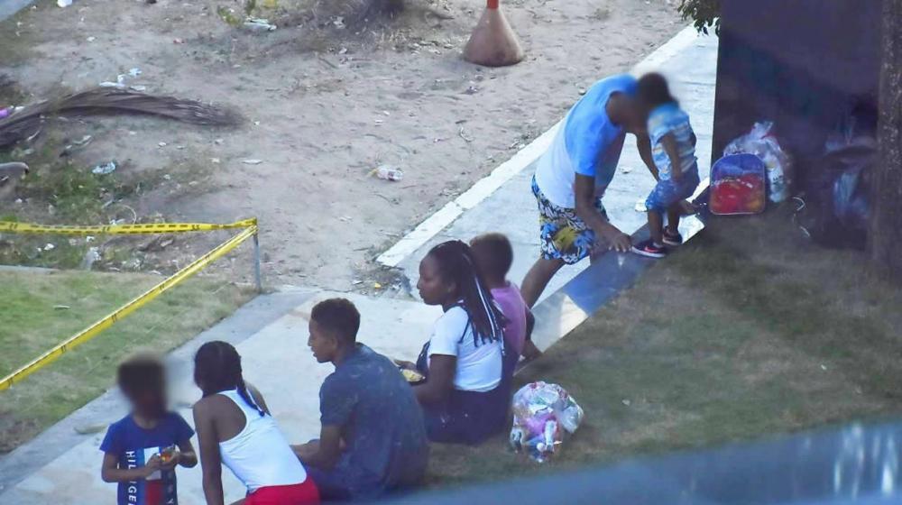 Niños usados en la indigencia.