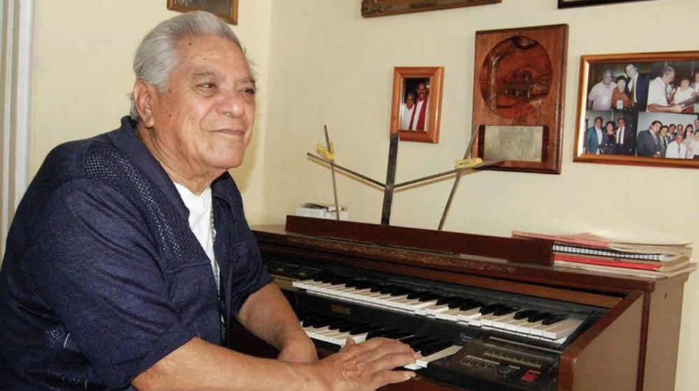 Tony Camargo