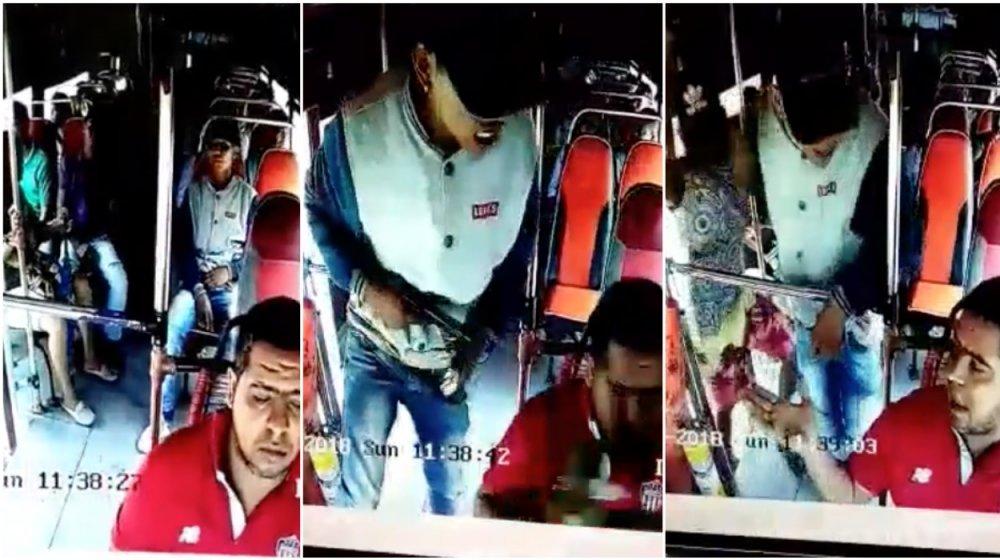Momento en el que atracan al conductor y los pasajeros.