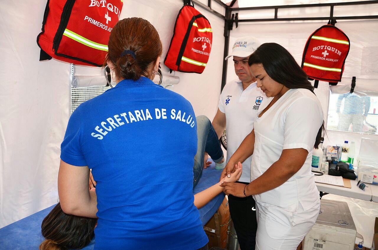 Atención médica a samarios y turistas.