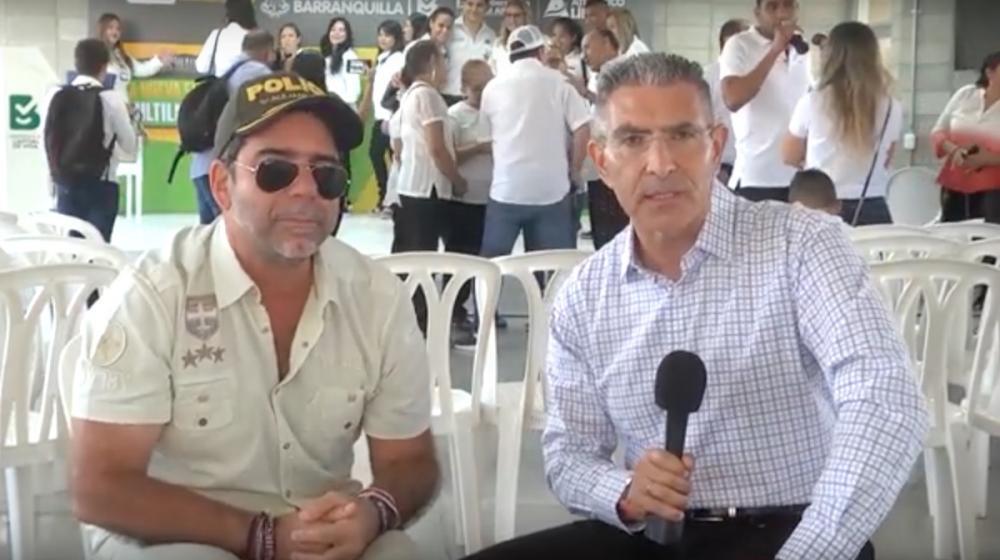 El Alcalde Alejandro Char, durante la entrevista con el periodista Jorge Cura.