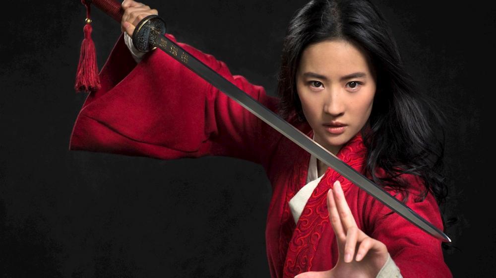 La actriz Liu Yifei en el papel de Mulan.