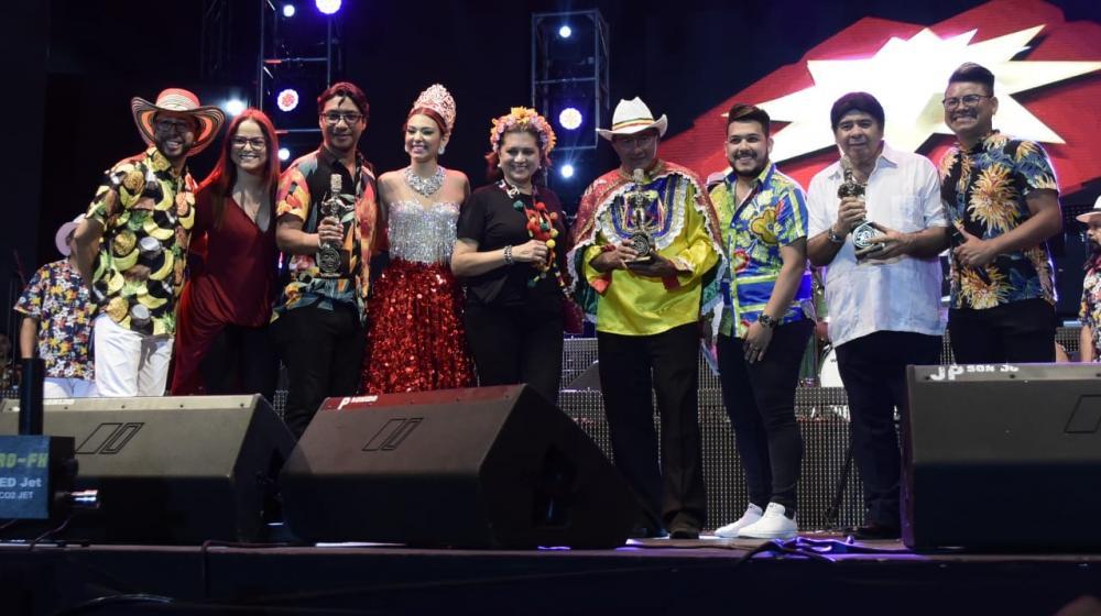 Reconocimiento a protagonistas del Carnaval de Barranquilla.