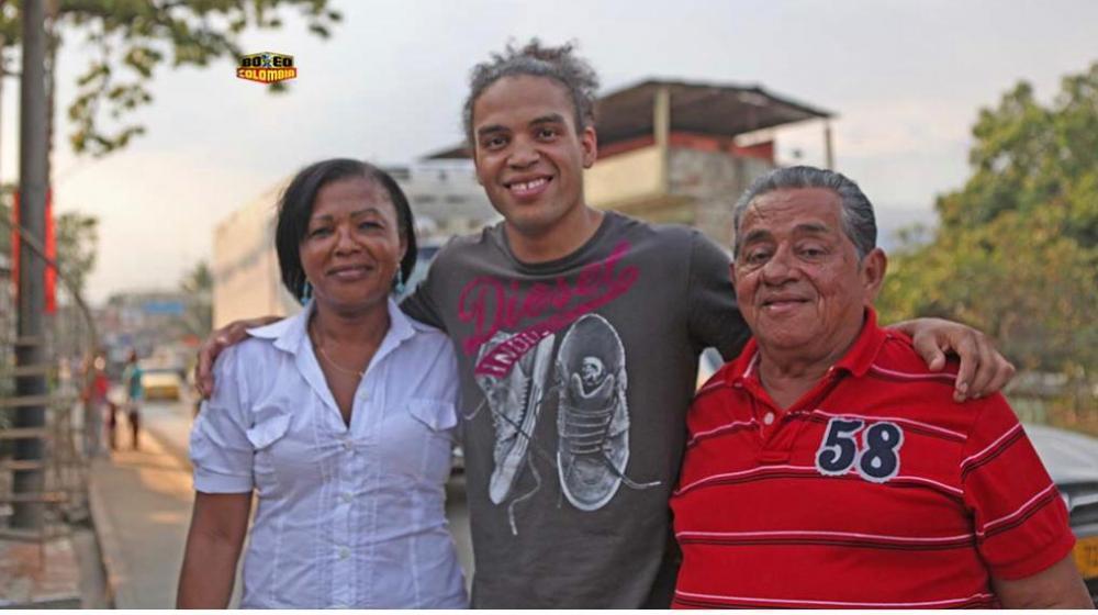 Piere Oliver y su madre Carmen Aguino. 