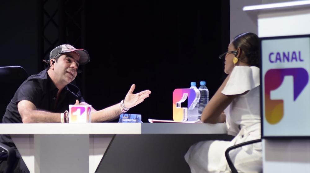 Alejandro Char, alcalde de Barranquilla. - Presentadora del Canal Uno, Mabel Lara