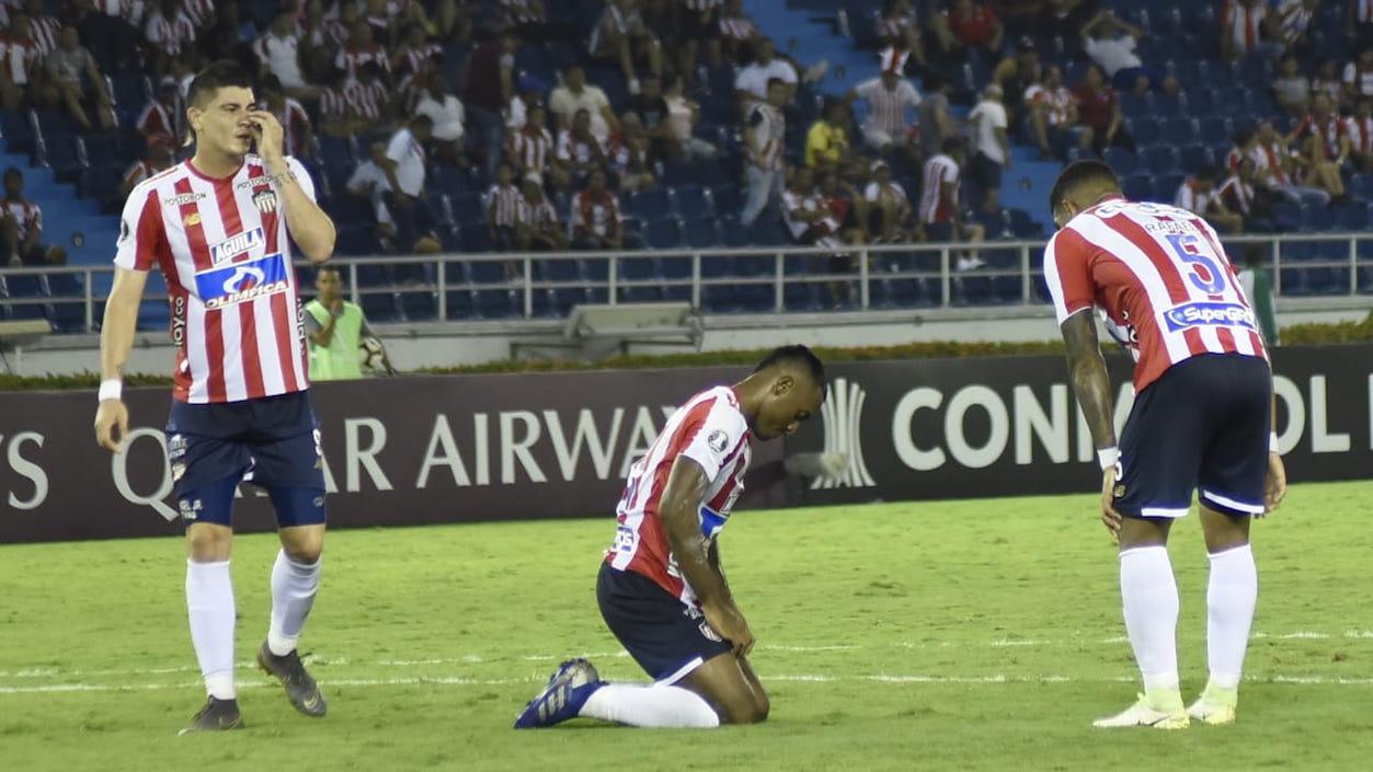 Decepción juniorista al final del partido en el Metropolitano.