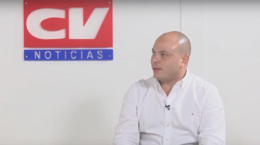 Libardo García, Director del Área Metropolitana, durante La Entrevista con el periodista Jorge Cura.