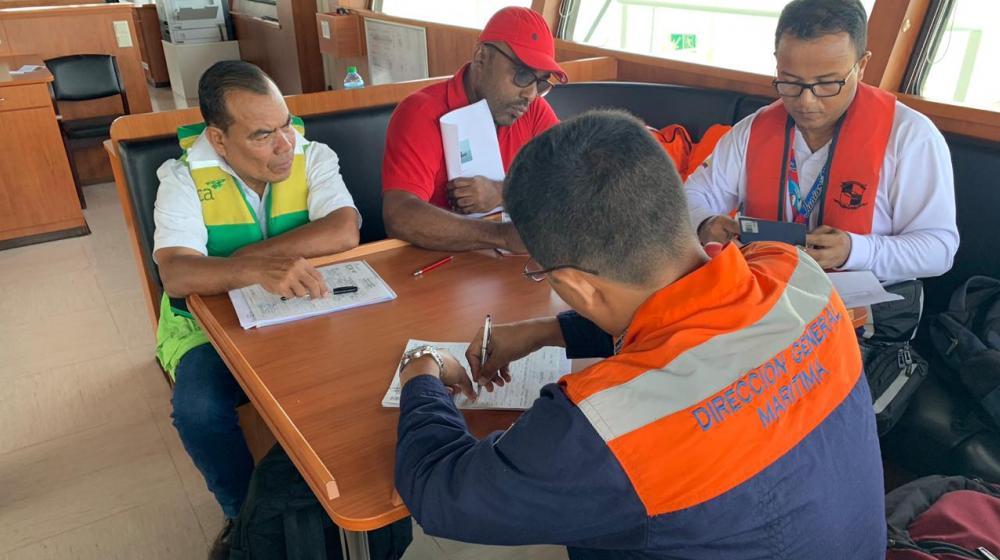Dimar inspeccionó la draga Medway.