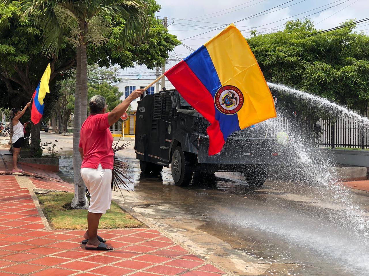 La gente demostró amor de patria.