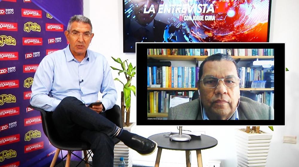 El Rector de la UniAutónoma, Rodolfo Pérez Vásquez, durante La Entrevista con Jorge Cura.