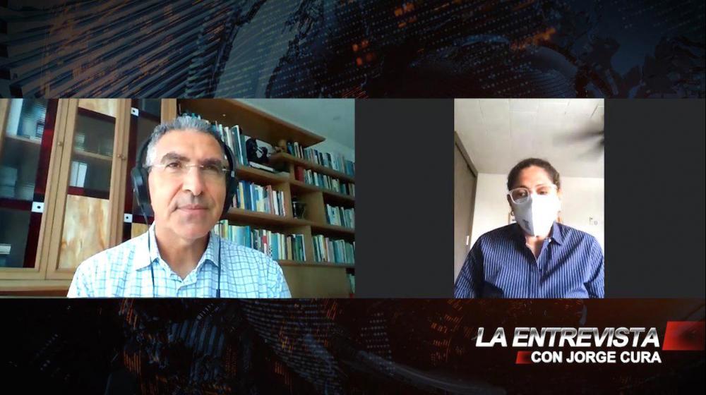 La Secretaria de Salud, Alma Solano, durante La Entrevista con Jorge Cura.