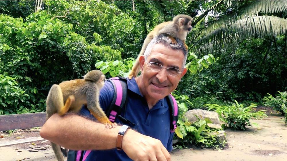 El periodista Jorge Cura, en territorio amazónico.